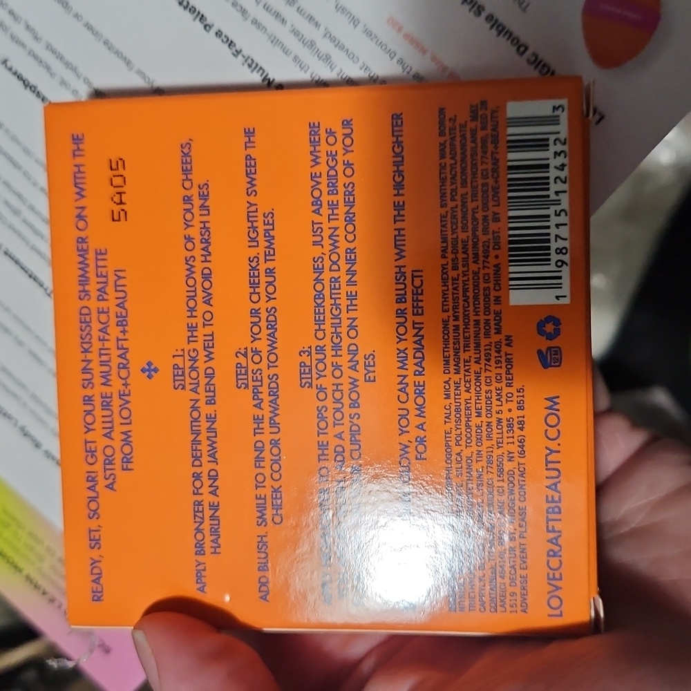 NWT LOVE CRAFT BEAUTY FACE PALETTE - Picture 3 of 5